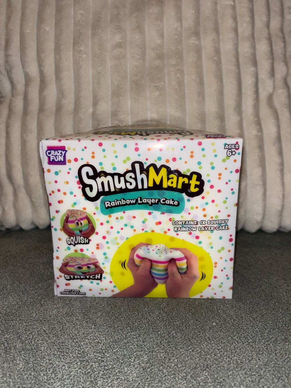 New Jumbo RMS SmushMart Rainbow Layer Cake - Picture 4 of 9